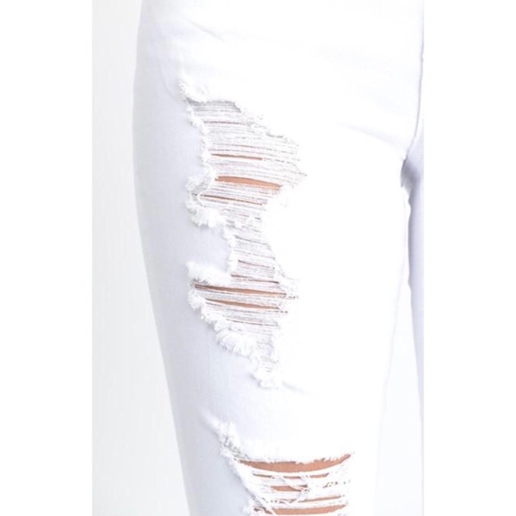 KanCan High Rise White Distressed Denim - Picture 4 of 7
